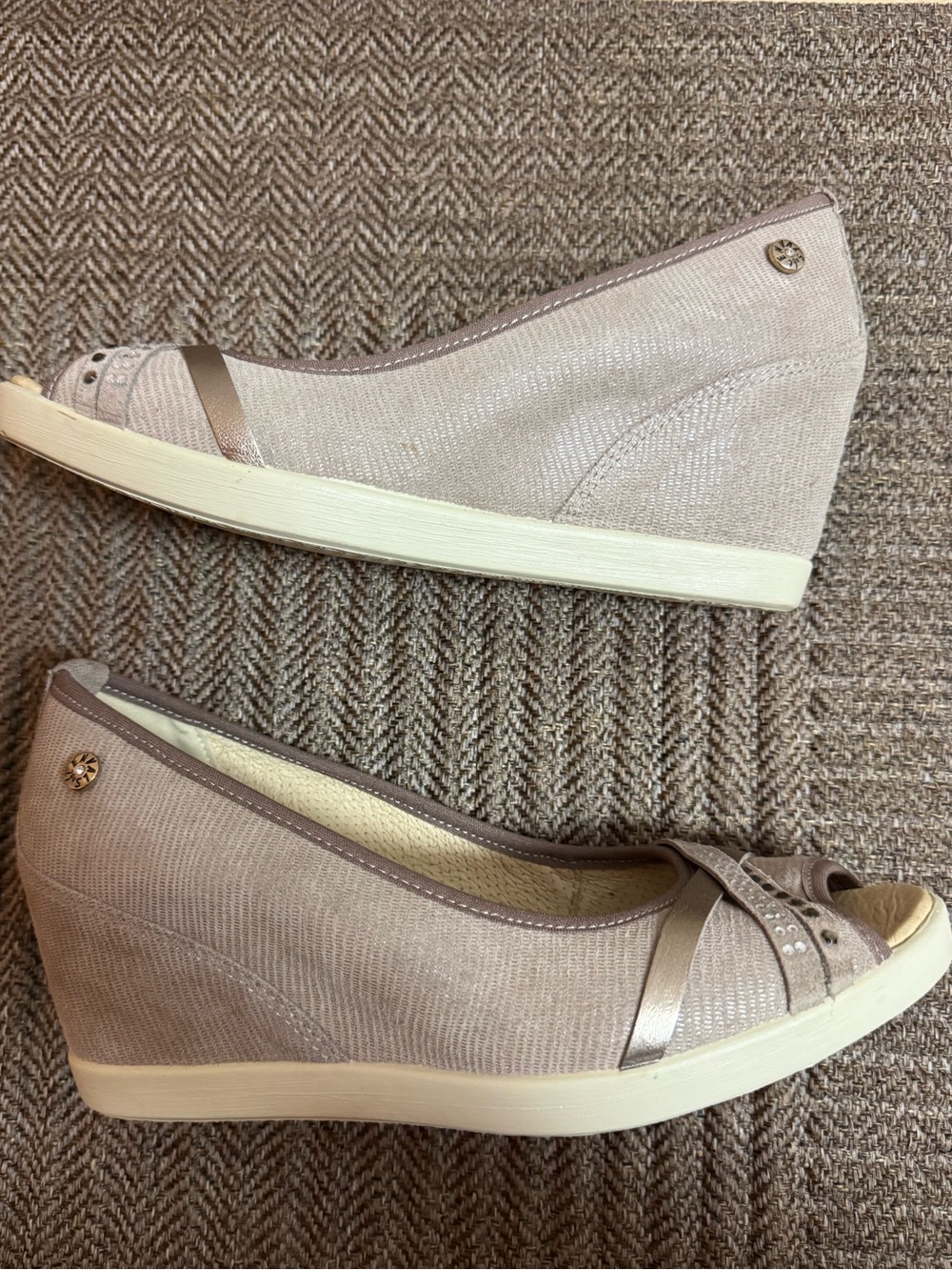 Women's Taupe Wedge Peep-Toe Flats Enval Made in Italy 39/8.5 women’s